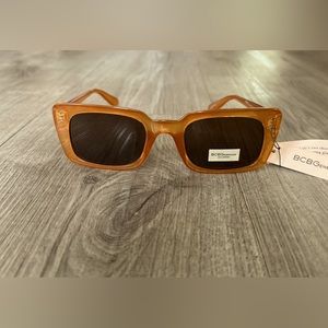 ◾️BCBG Retro Sunglasses
